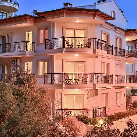 Merkezde, Konforlu, 2 Odali Apart Daire Apartment *